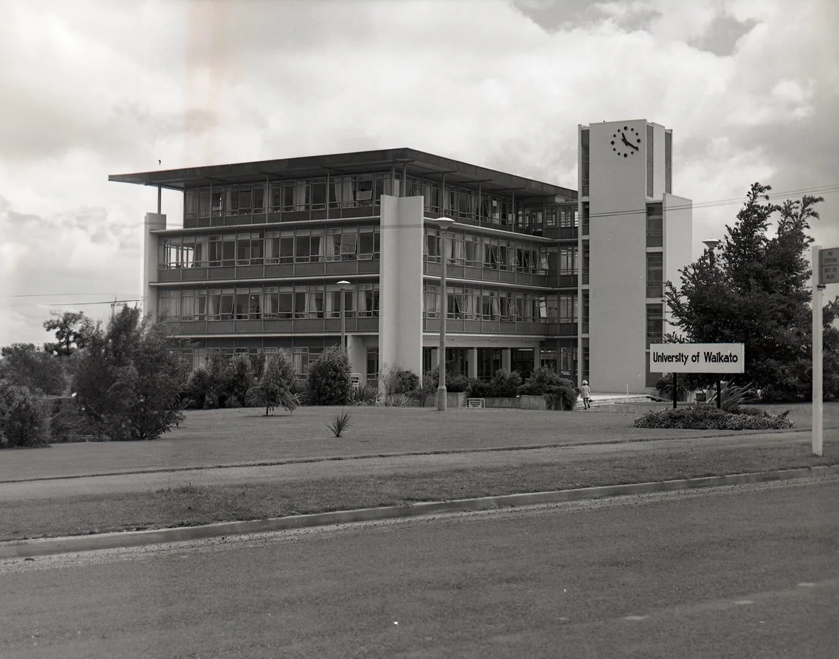 old-photo-of-b-block-building