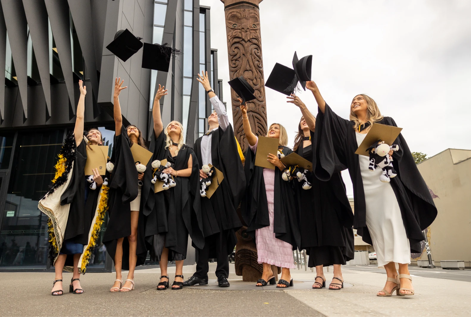 7887j graduation tauranga14